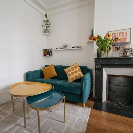 Cosy A Montmartre Parigi