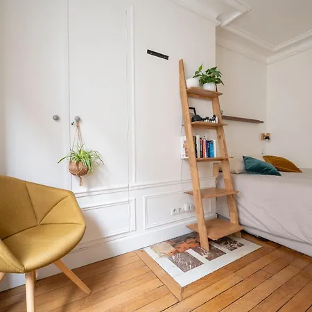 Cosy A Montmartre Parigi