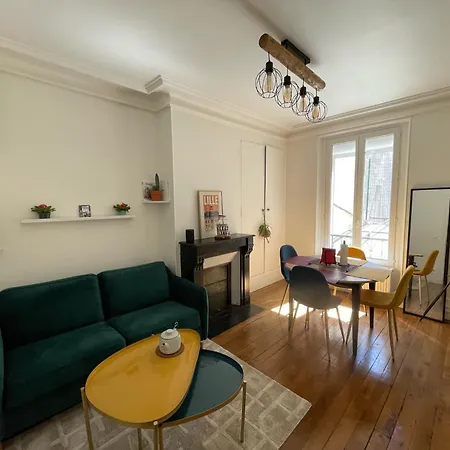 Cosy A Montmartre Appartamento Parigi
