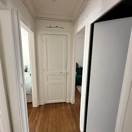 Appartamento Cosy A Montmartre Parigi