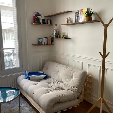 Cosy A Montmartre Parigi